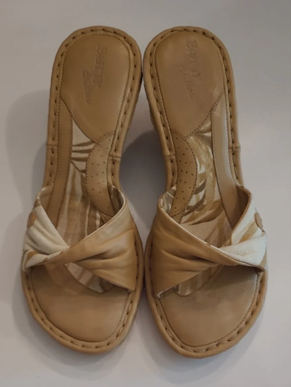 Born Drilles Espadrille Wedge Sandals Pattern Crossover Strap Slip On Open Heel